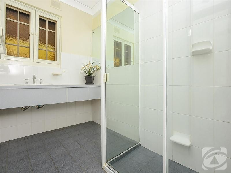 12 Wooldridge Street, Morphett Vale SA 5162