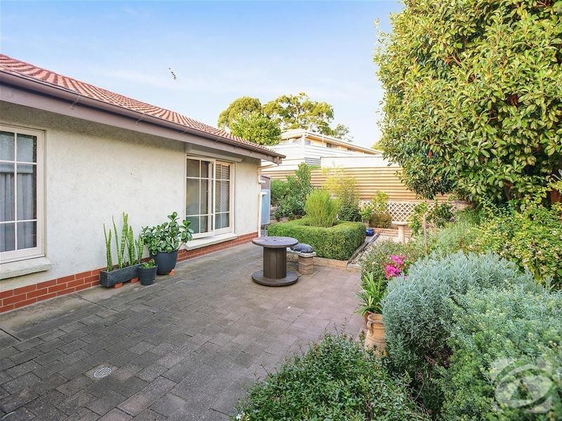 12 Wooldridge Street, Morphett Vale SA 5162
