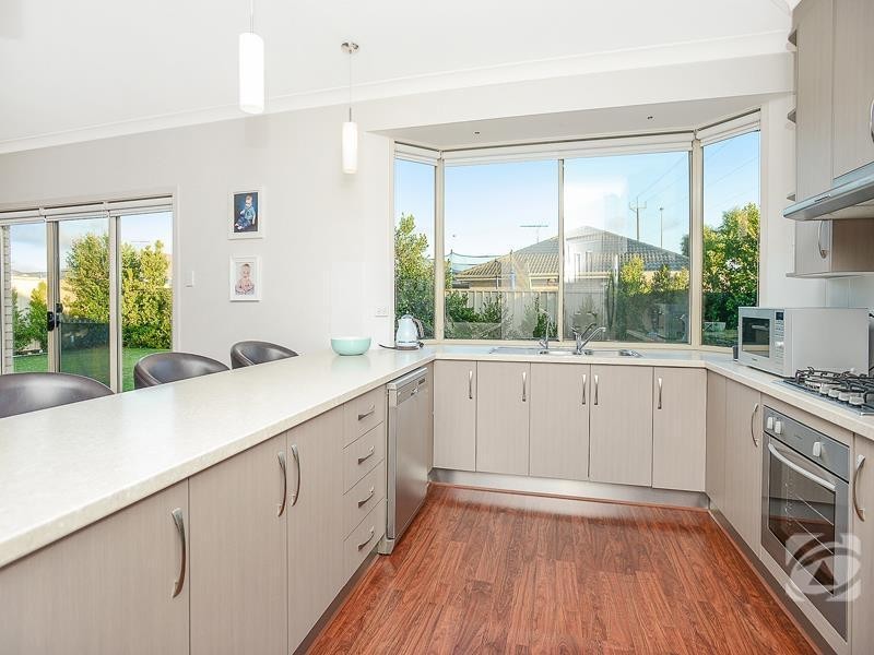 27 Buoy Crescent, Seaford Meadows SA 5169