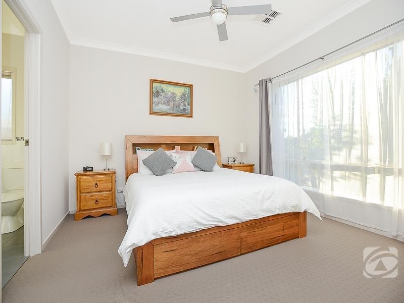 27 Buoy Crescent, Seaford Meadows SA 5169