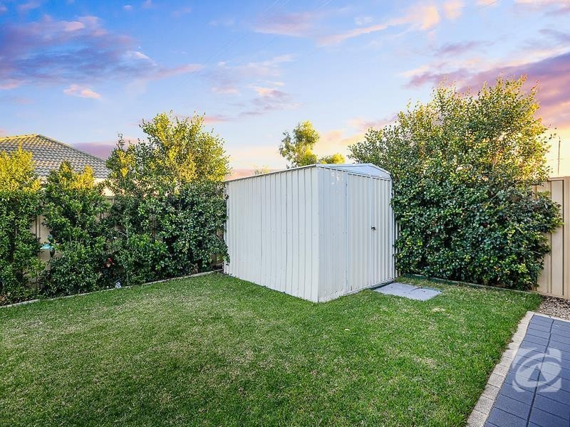 27 Buoy Crescent, Seaford Meadows SA 5169