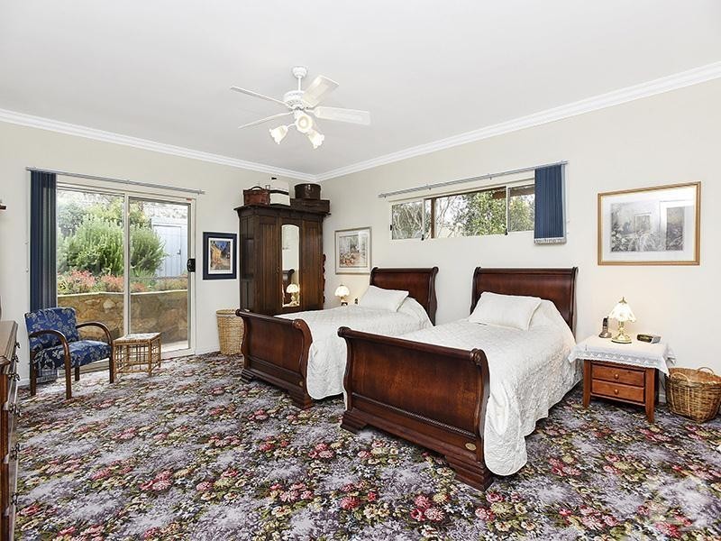 56 Arthur Road, Mount Compass SA 5210