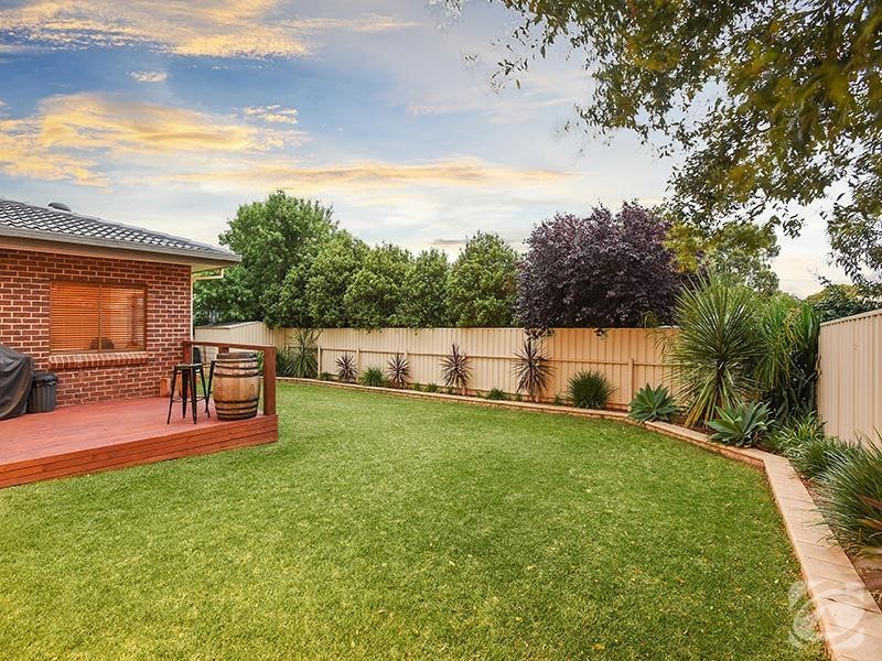 11 Richards Road, Willunga SA 5172