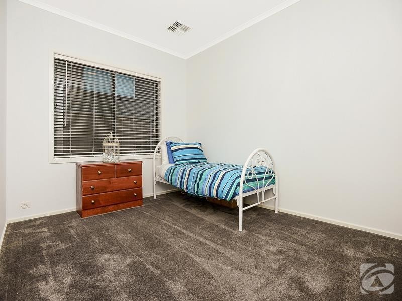 52 Serafino Drive, Noarlunga Downs SA 5168