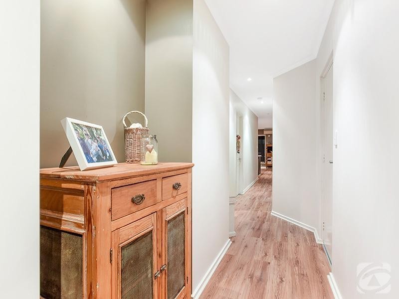 25 Pinkgum Avenue, Aldinga Beach SA 5173