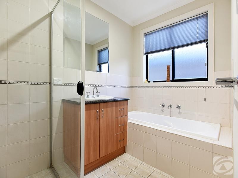 18 Seahaven Way, Aldinga Beach SA 5173