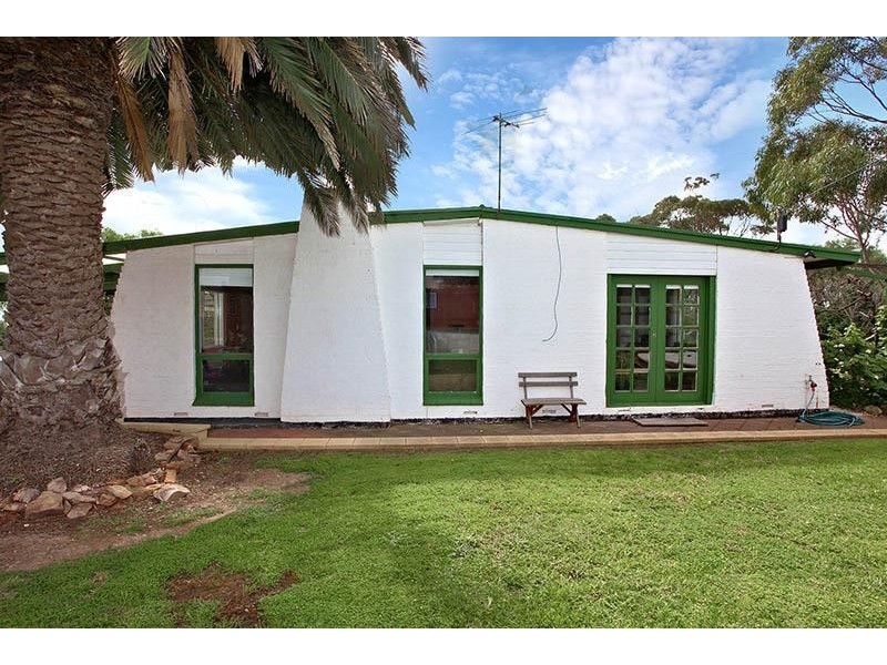 19 Dundee Street, Sellicks Beach SA 5174