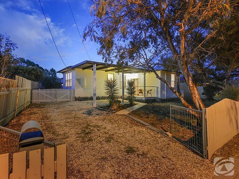 39 Quinliven Road, Port Willunga SA 5173
