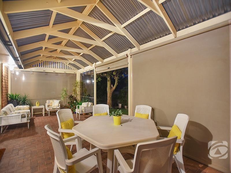 15 Grand Boulevard, Seaford Rise SA 5169