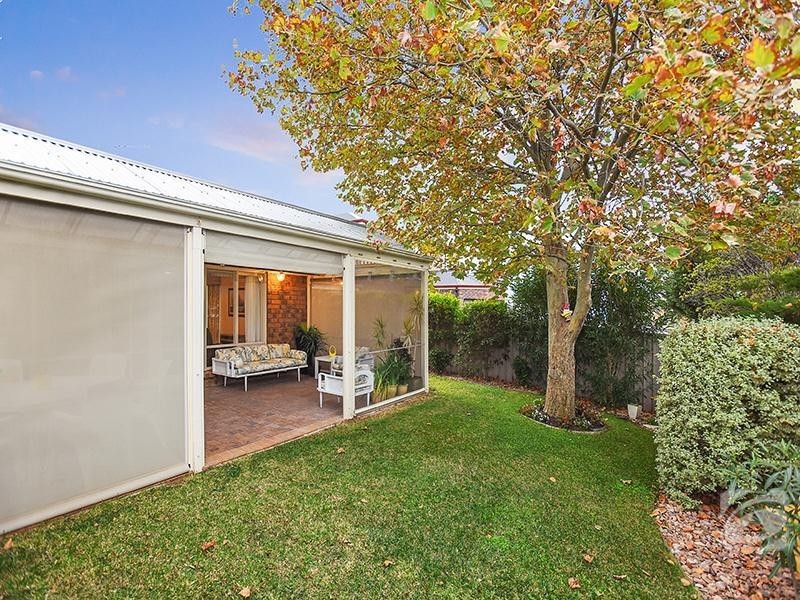 15 Grand Boulevard, Seaford Rise SA 5169