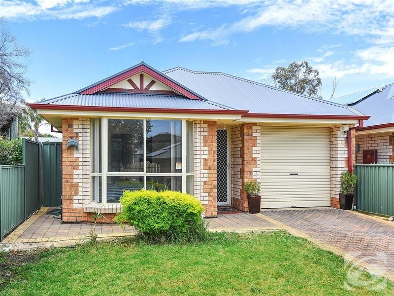 37 Whinnerah Avenue, Aldinga Beach SA 5173