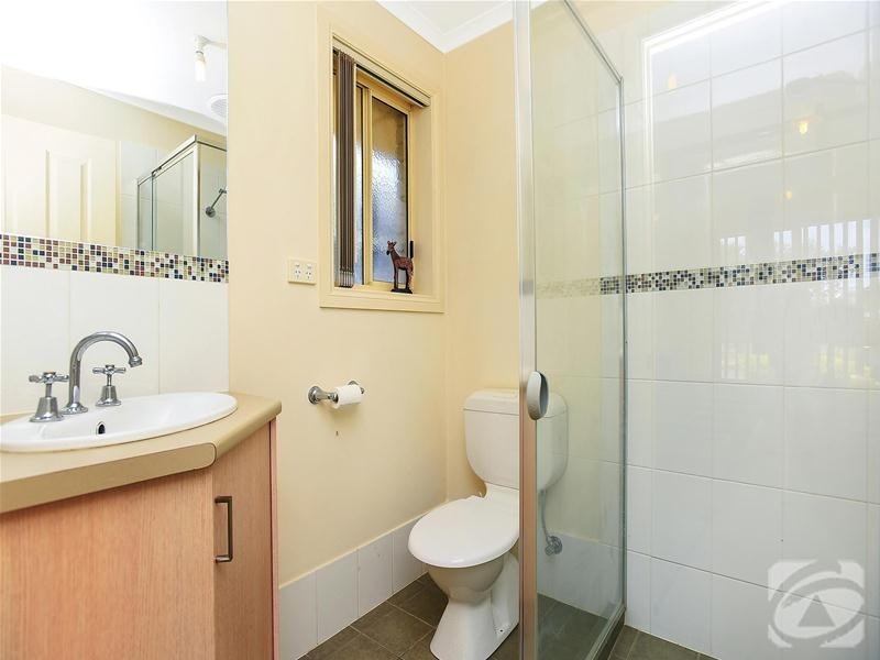 37 Whinnerah Avenue, Aldinga Beach SA 5173