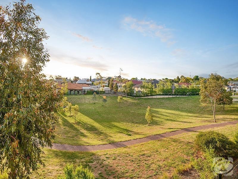 8 Bushing Court, Mclaren Vale SA 5171