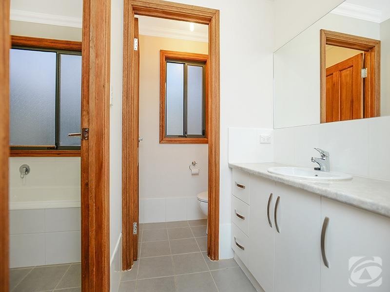 8 Bushing Court, Mclaren Vale SA 5171