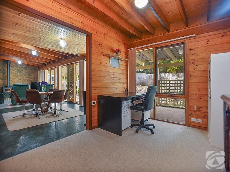 10 Ian Street, Mount Compass SA 5210