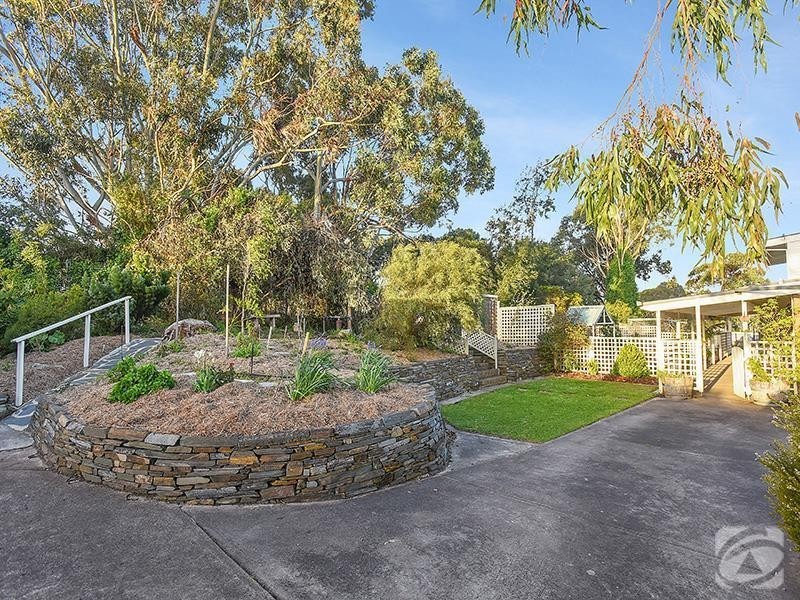 10 Ian Street, Mount Compass SA 5210