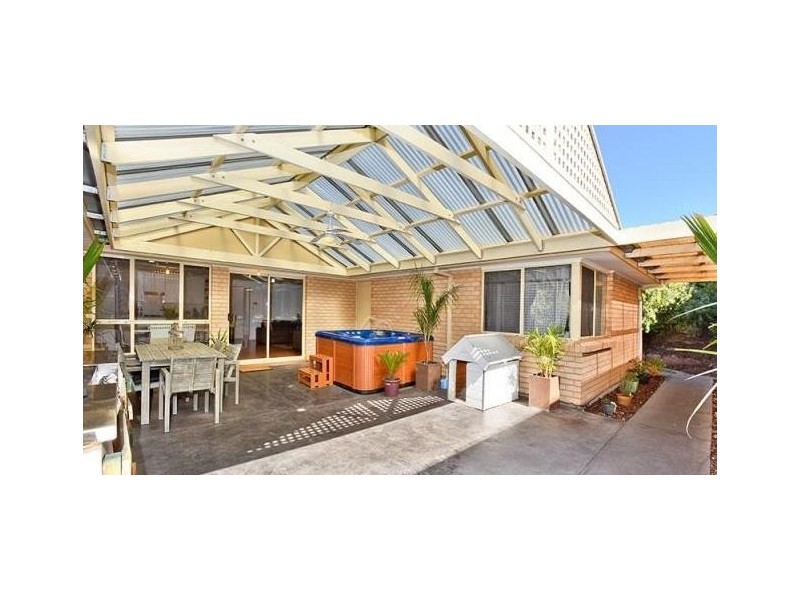 3 Noosa Court, Seaford Rise SA 5169