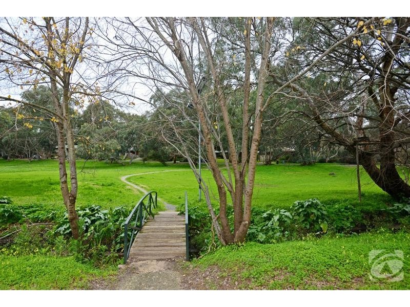 18 Pridham Court, Aberfoyle Park SA 5159