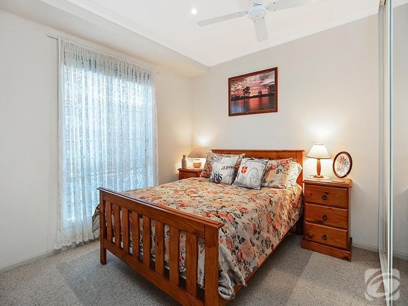 12 Antonio Street, Huntfield Heights SA 5163