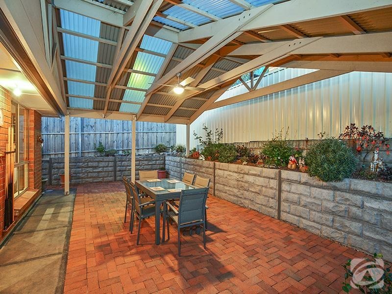 12 Antonio Street, Huntfield Heights SA 5163