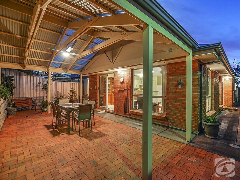 12 Antonio Street, Huntfield Heights SA 5163