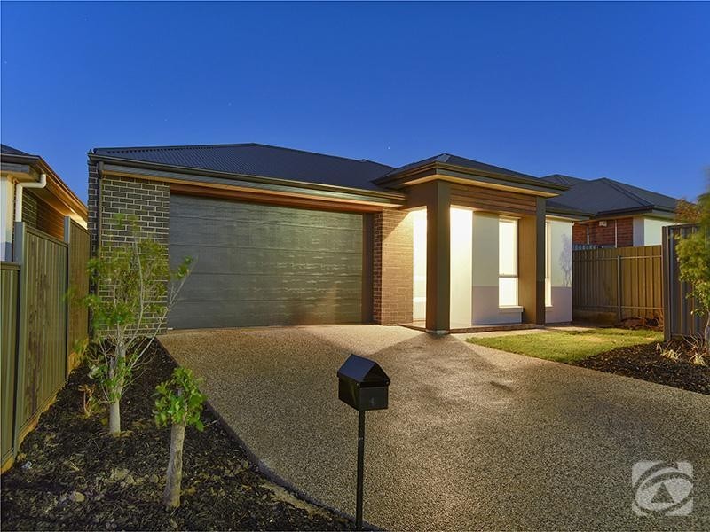 8a Aubrey Drive, Willunga SA 5172