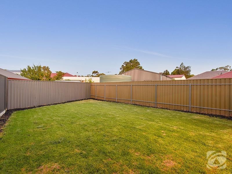 8a Aubrey Drive, Willunga SA 5172