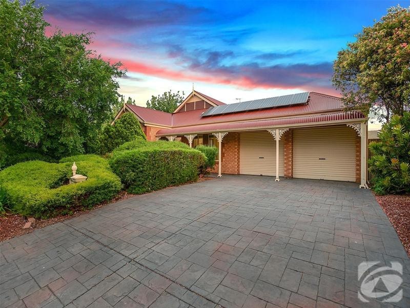 1 Sea Eagle Crescent, Seaford Rise SA 5169