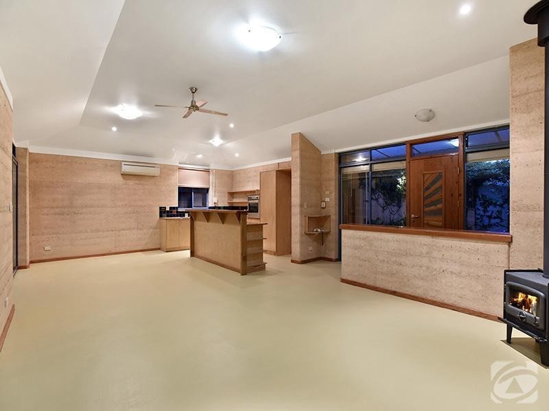 39 Richards Road, Willunga SA 5172