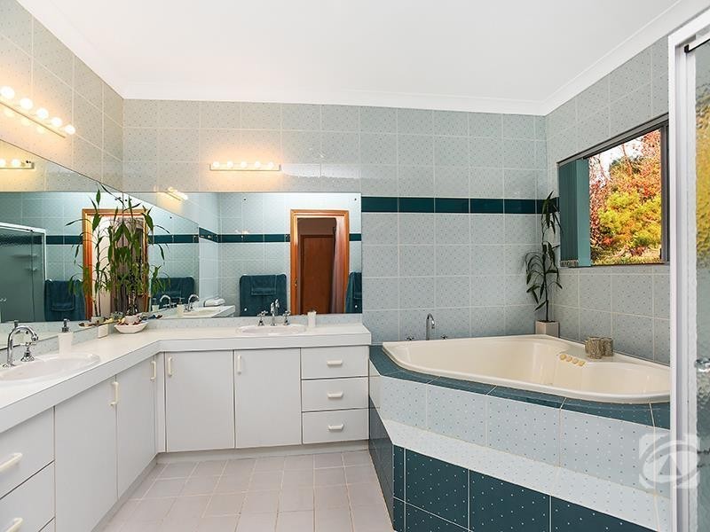 673 McLaren Flat Road, Kangarilla SA 5157