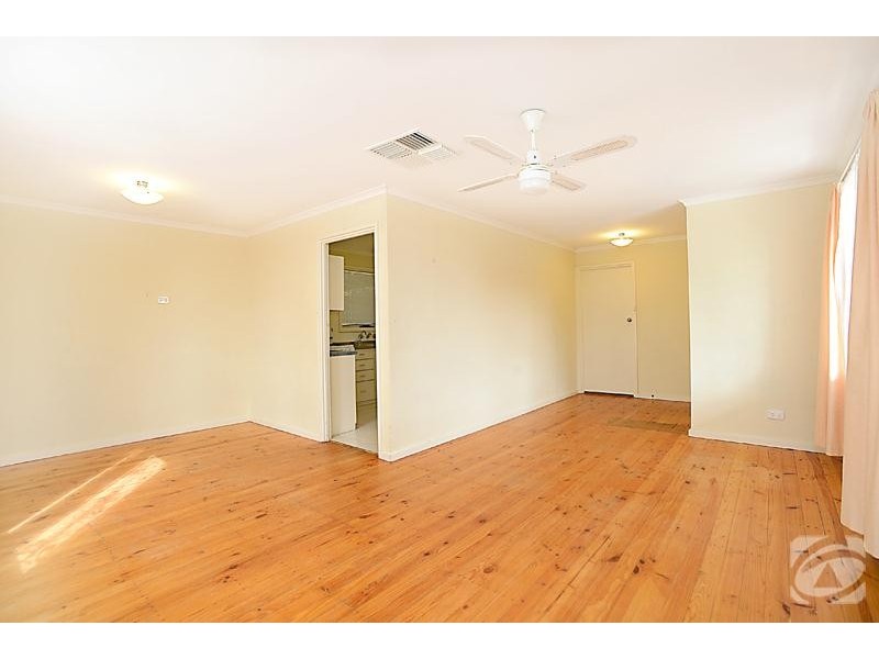 28 Amberleigh Close, Christie Downs SA 5164