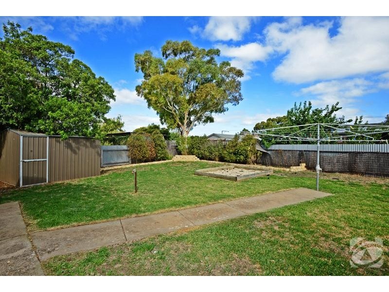 28 Amberleigh Close, Christie Downs SA 5164