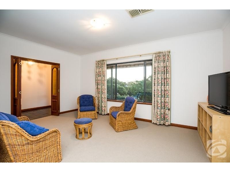 17 St Georges Street, Willunga SA 5172