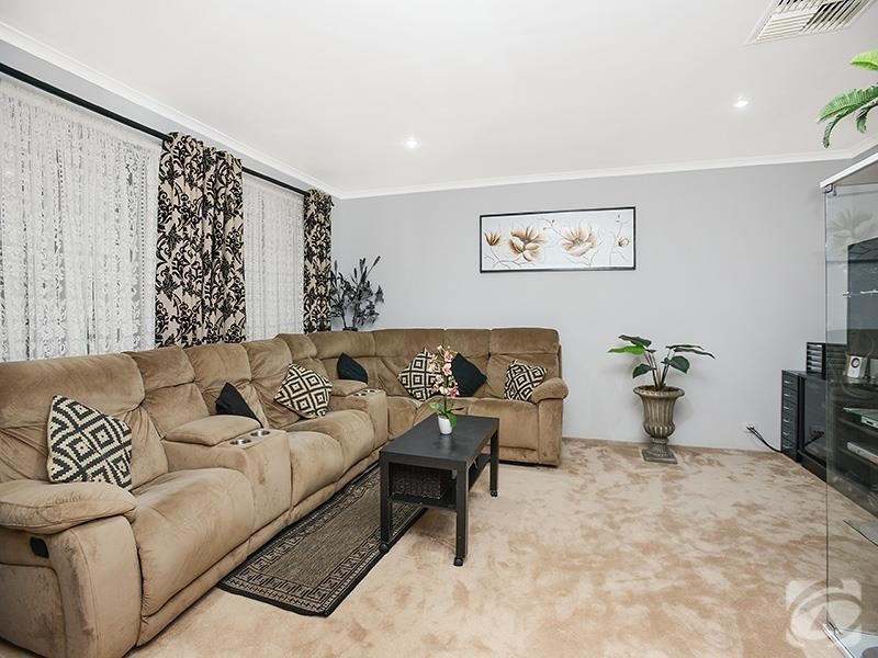 27 Hewitt Drive, Mclaren Vale SA 5171