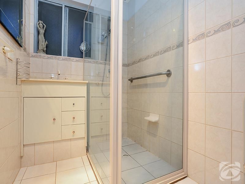 27 Hewitt Drive, Mclaren Vale SA 5171