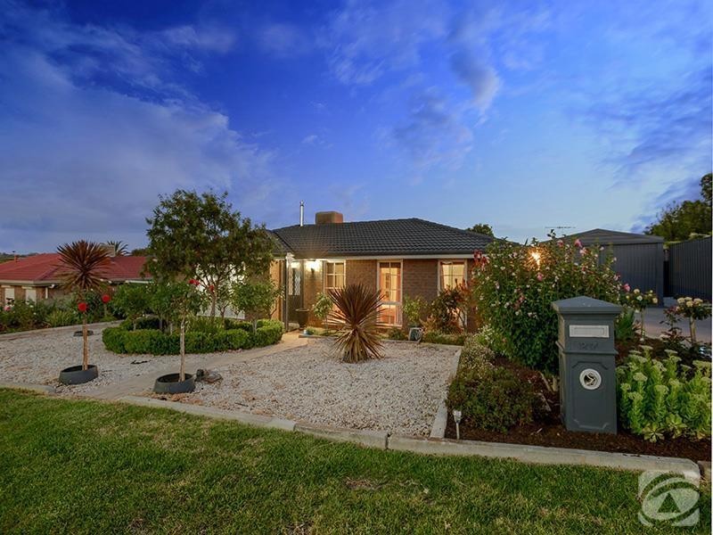 27 Hewitt Drive, Mclaren Vale SA 5171