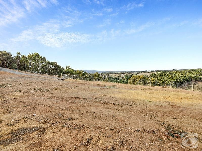 63 Bangor Road, Willunga SA 5172