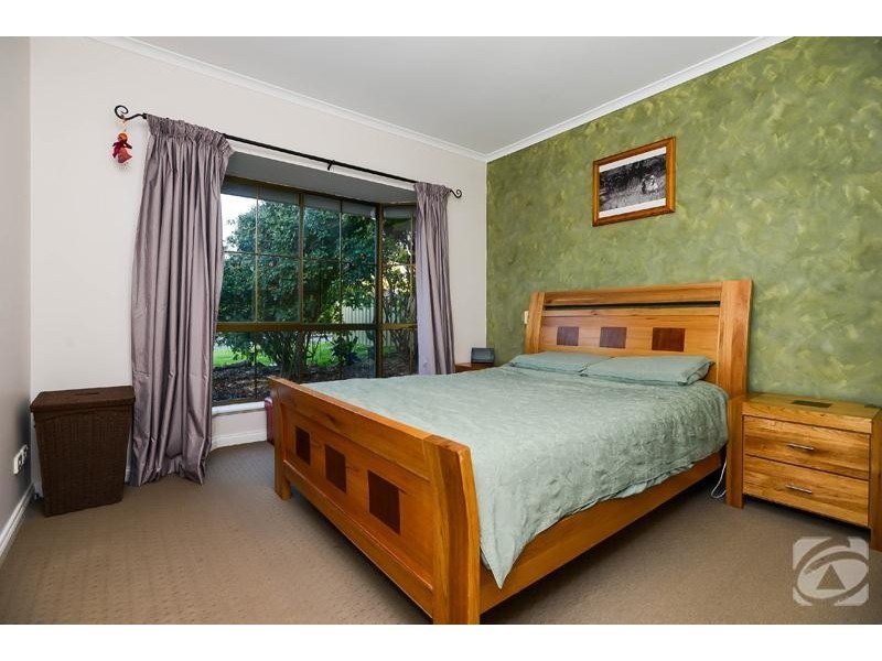 3 Evelyn Sturt Drive, Willunga SA 5172