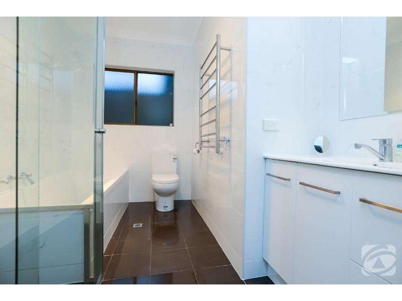 3 Evelyn Sturt Drive, Willunga SA 5172