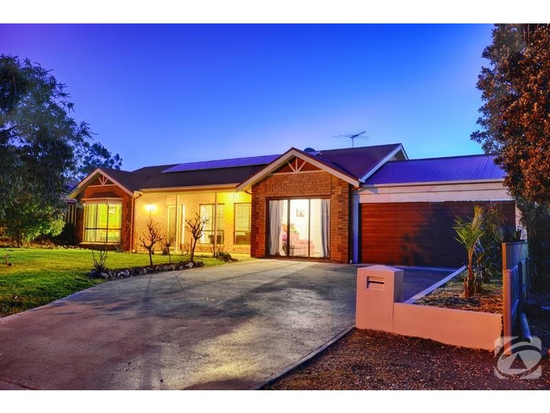 3 Evelyn Sturt Drive, Willunga SA 5172