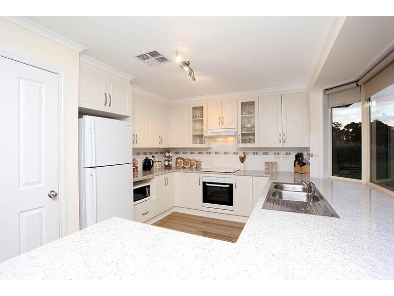 306 Blewitt Springs Road, Blewitt Springs SA 5171