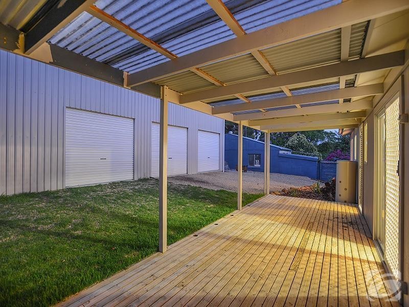 18 Arthur Road, Mount Compass SA 5210
