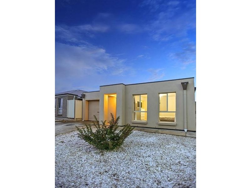 2 Karen Court, Morphett Vale SA 5162