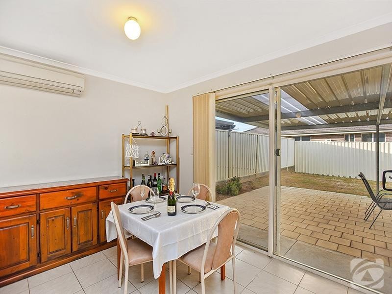 2 Karen Court, Morphett Vale SA 5162