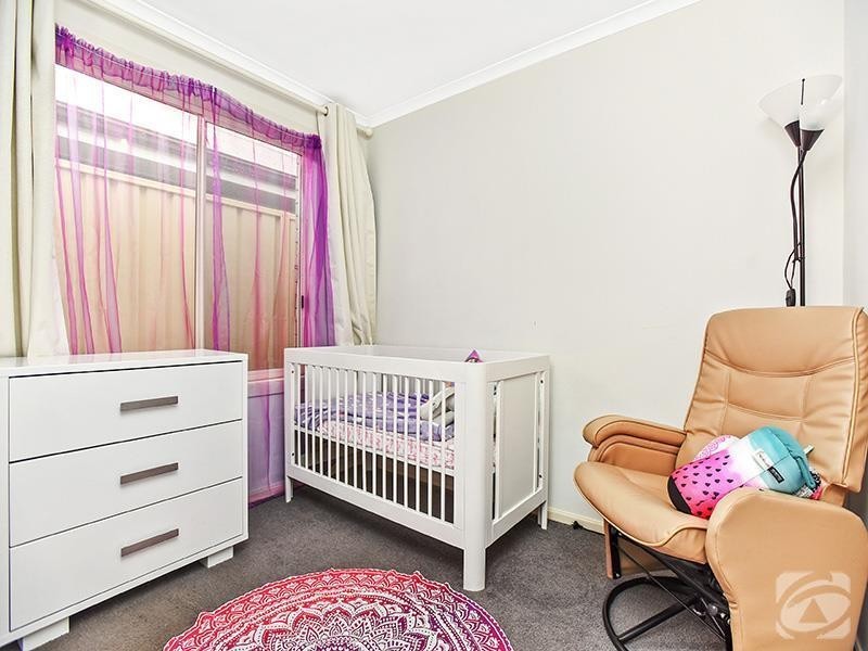 2 Karen Court, Morphett Vale SA 5162