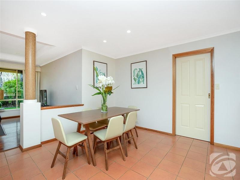 4 Jeep Place, Port Willunga SA 5173