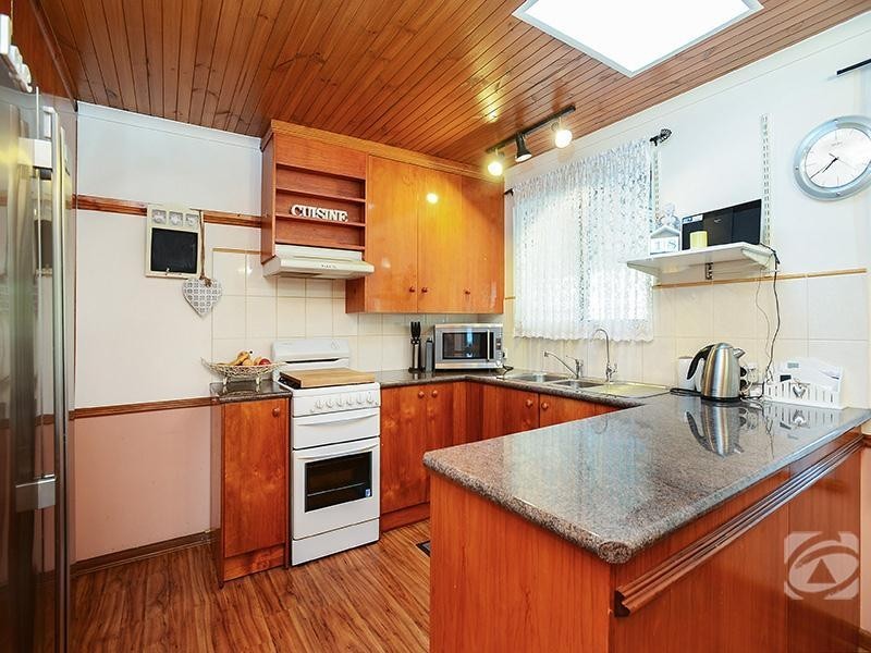 20 Beacon Crescent, Seaford SA 5169