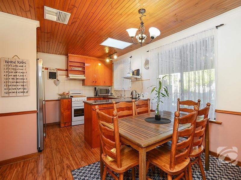 20 Beacon Crescent, Seaford SA 5169