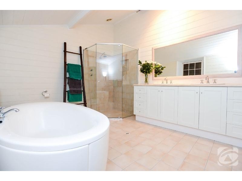 264 Hahn Road, Sellicks Hill SA 5174