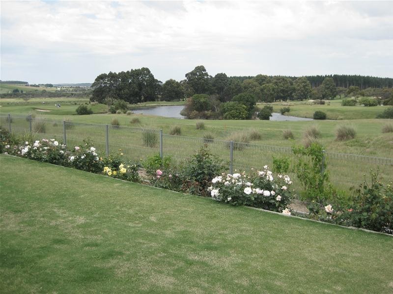 81 Arthur Road, Mount Compass SA 5210